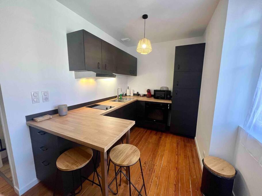 Appartement Climatise 4 Personnes / Centre-Ville Besançon Extérieur photo