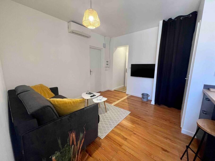Appartement Climatise 4 Personnes / Centre-Ville Besançon Extérieur photo